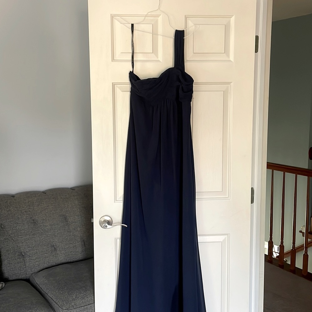 Formal dress size 8 in navy